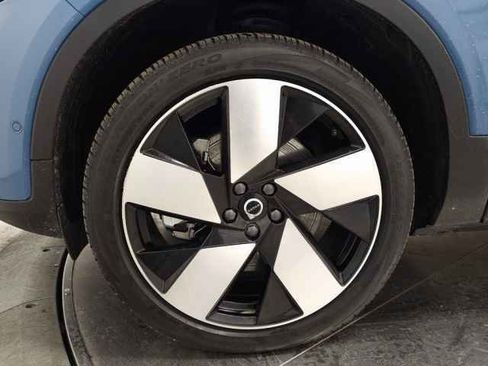 Certified 2023 Volvo XC40 Recharge Ultimate w/ Protection Package Premier image 14