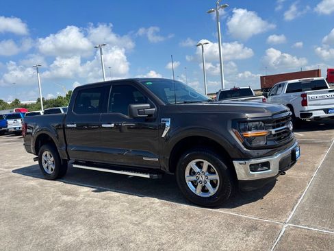 Used 2024 Ford F150 XLT w/ Mobile Office Package AWD/4WD image 7