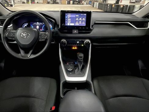 Used 2024 Toyota RAV4 XLE image 14