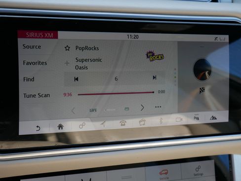 Used 2019 Land Rover Range Rover Long Wheelbase Supercharged image 22