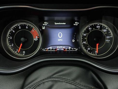 Used 2021 Jeep Cherokee Trailhawk w/ Technology Group AWD/4WD image 25