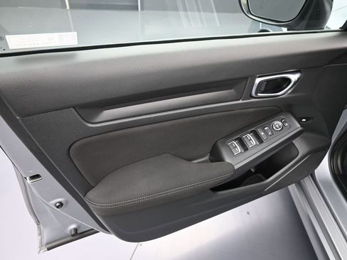 Used 2022 Honda Civic Sport image 11