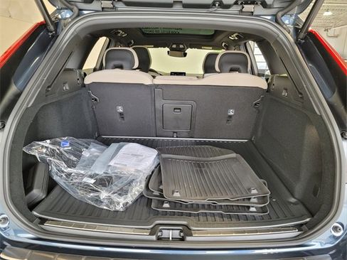 New 2026 Volvo XC60 B5 Plus w/ Protection Package Premier image 13