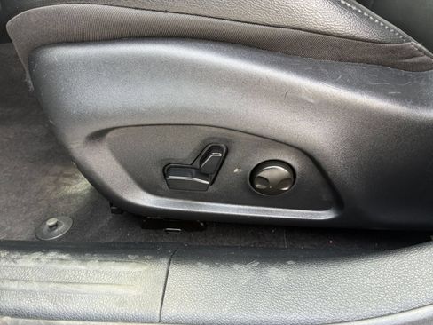 Used 2025 Jeep Compass Limited AWD/4WD image 21
