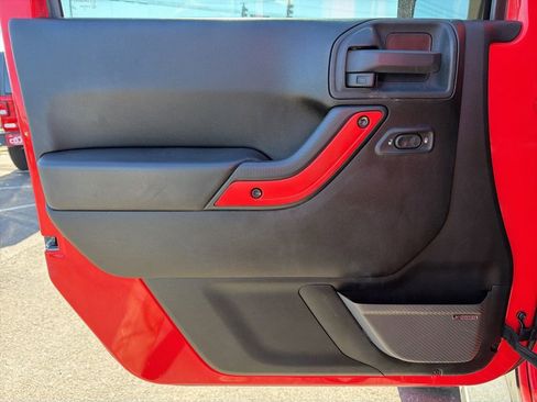 Used 2013 Jeep Wrangler Unlimited Sport AWD/4WD image 41