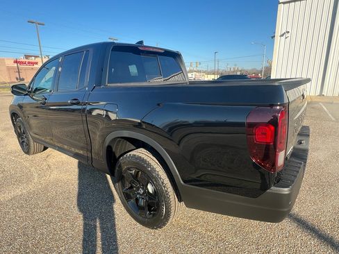 New 2026 Honda Ridgeline Black Edition image 7