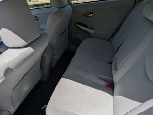 Used 2013 Toyota Prius Three w/ Solar Roof Pkg FWD image 15