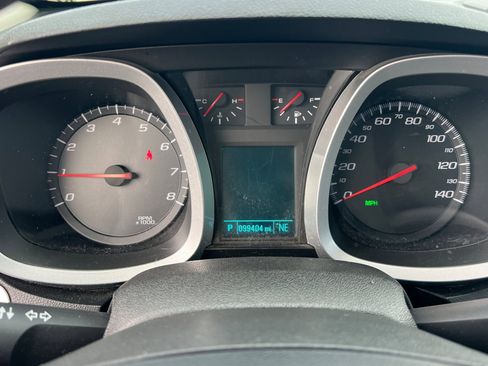 Used 2015 Chevrolet Equinox LS image 19