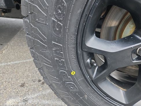 Used 2021 Jeep Wrangler Sport image 12