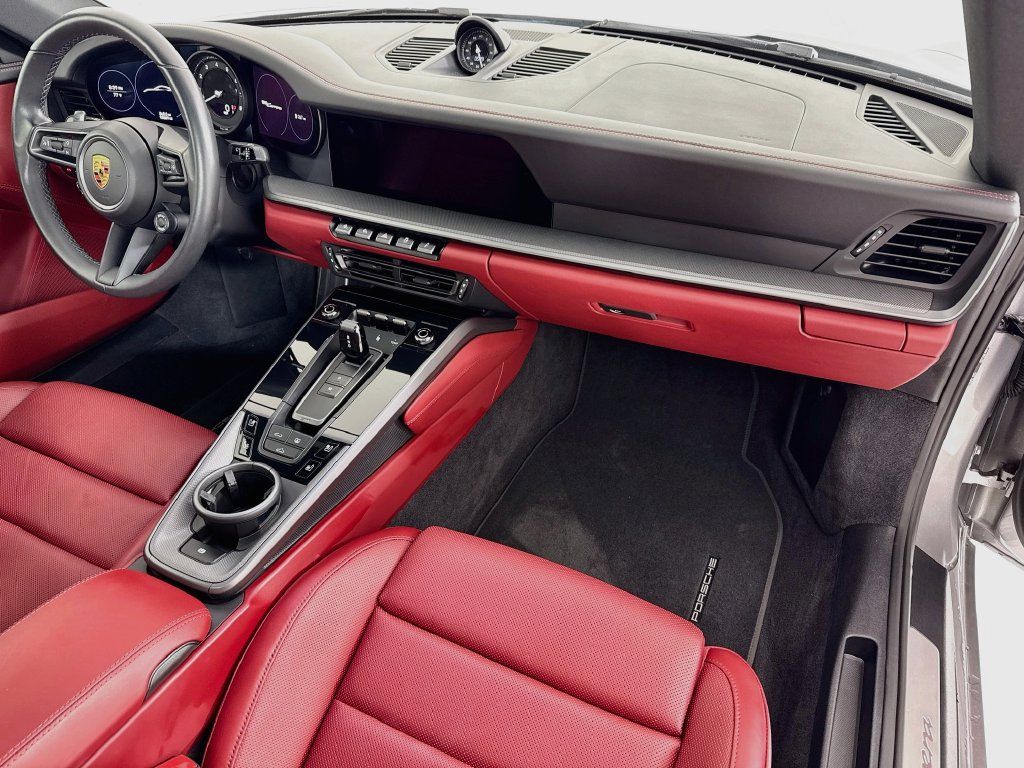 Certified 2020 Porsche 911 Carrera RWD image 30
