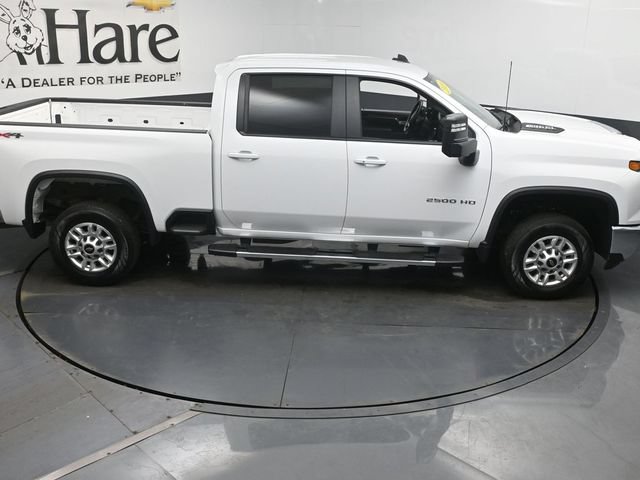 Used 2026 Chevrolet Silverado 2500 LT AWD/4WD image 45