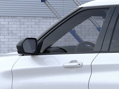 New 2026 Ford Explorer Active image 20