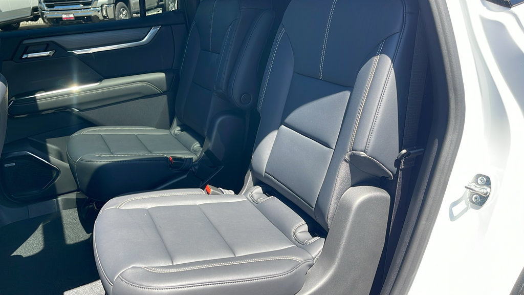 New 2027 GMC Acadia Elevation w/ Black Edition FWD image 16