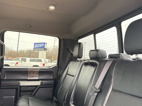 Used 2019 Ford F250 Lariat w/ Chrome Package image 47