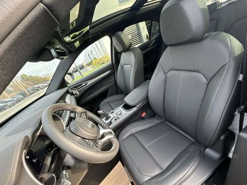 New 2026 Alfa Romeo Stelvio Sprint AWD/4WD image 11