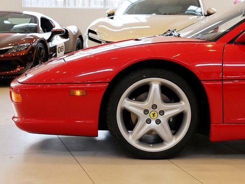Used 1998 Ferrari F355 Berlinetta image 69