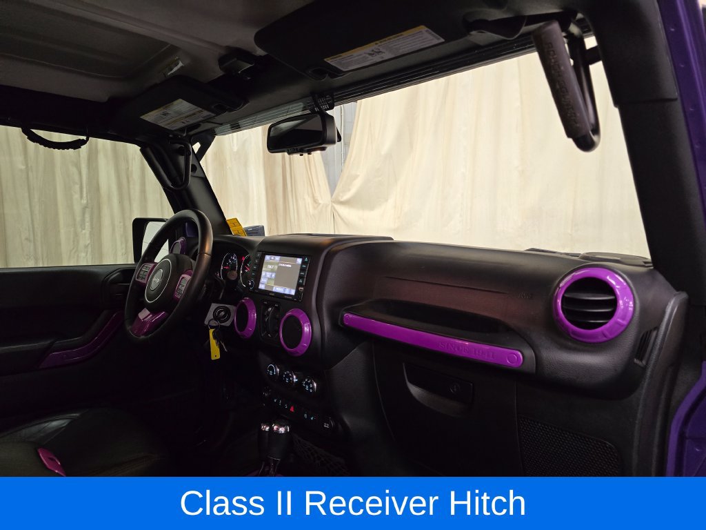 Used 2018 Jeep Wrangler Unlimited Sahara AWD/4WD image 31