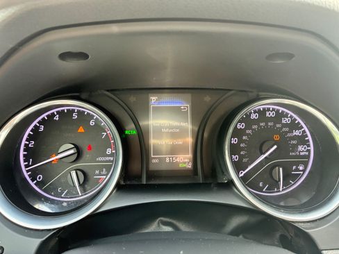 Used 2020 Toyota Camry LE w/ Convenience Package FWD image 14
