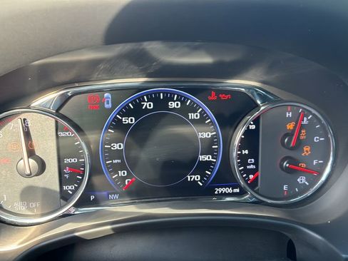 Used 2023 GMC Terrain Denali w/ Black Diamond Edition image 13