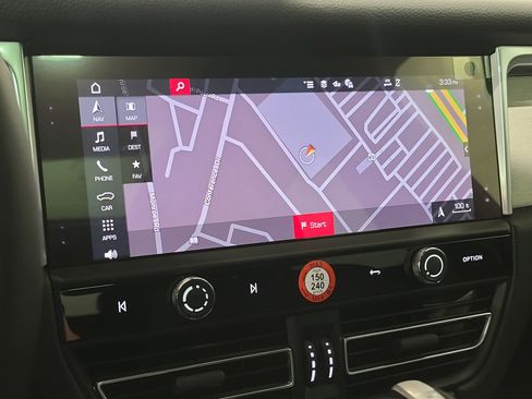 New 2026 Porsche Macan AWD/4WD image 22