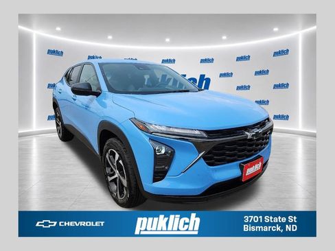 Certified 2024 Chevrolet Trax RS FWD image 1