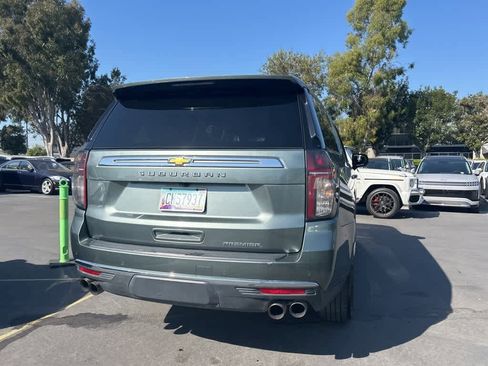 Used 2023 Chevrolet Suburban Premier image 3