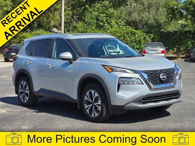 Certified 2023 Nissan Rogue SV w/ SV Premium B Package AWD/4WD image 1