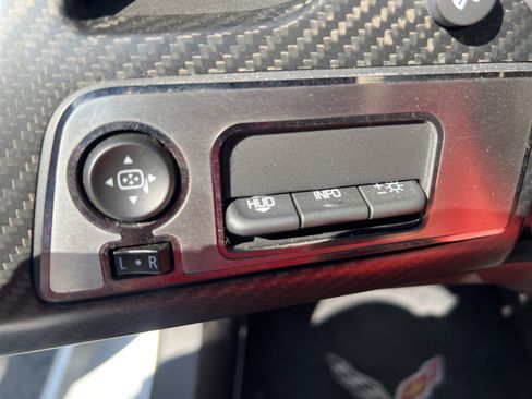 Used 2016 Chevrolet Corvette Z06 w/ 3LZ Preferred Equipment Group image 22