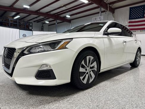 Used 2020 Nissan Altima 2.5 S image 5