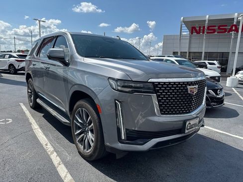 Used 2021 Cadillac Escalade Premium Luxury AWD/4WD image 2