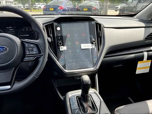 New 2025 Subaru Crosstrek 2.5i Limited w/ Crosstrek Mirror Package image 8