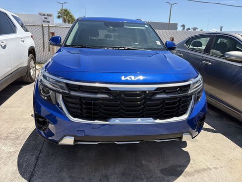 Used 2024 Kia Seltos S FWD image 6