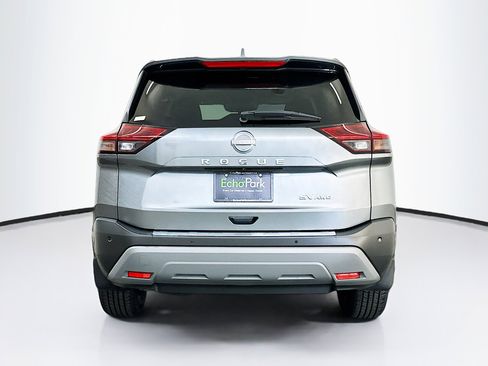 Used 2023 Nissan Rogue SV image 7