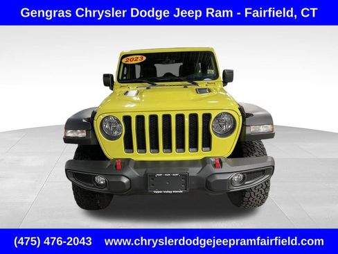 Used 2023 Jeep Wrangler Unlimited Rubicon w/ Cold Weather Group AWD/4WD image 2