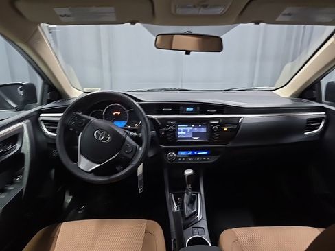 Used 2016 Toyota Corolla L image 13