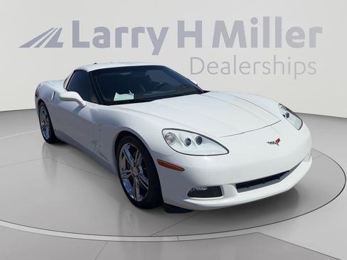 Used 2008 Chevrolet Corvette Coupe RWD image 7