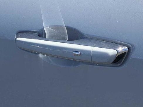 New 2026 Buick Enclave Avenir FWD image 34