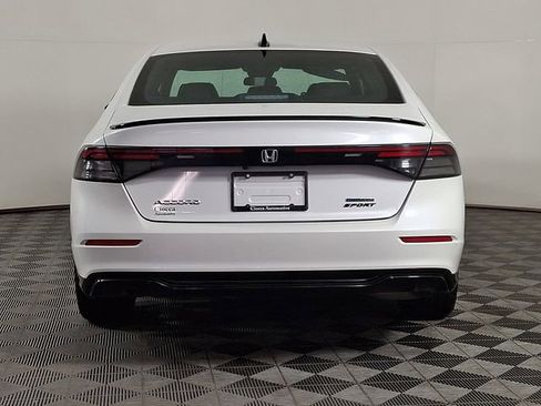 Used 2023 Honda Accord Sport image 8