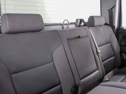 Used 2018 Chevrolet Silverado 1500 LT w/ All Star Edition image 29