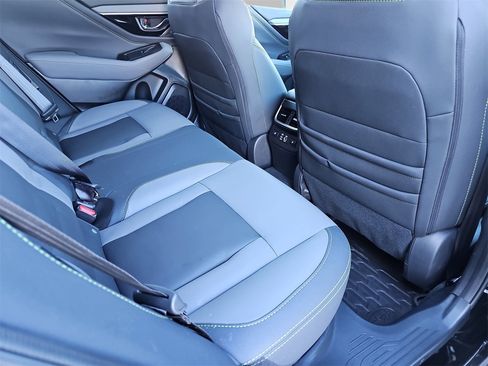 Used 2025 Subaru Outback Onyx Edition XT image 11