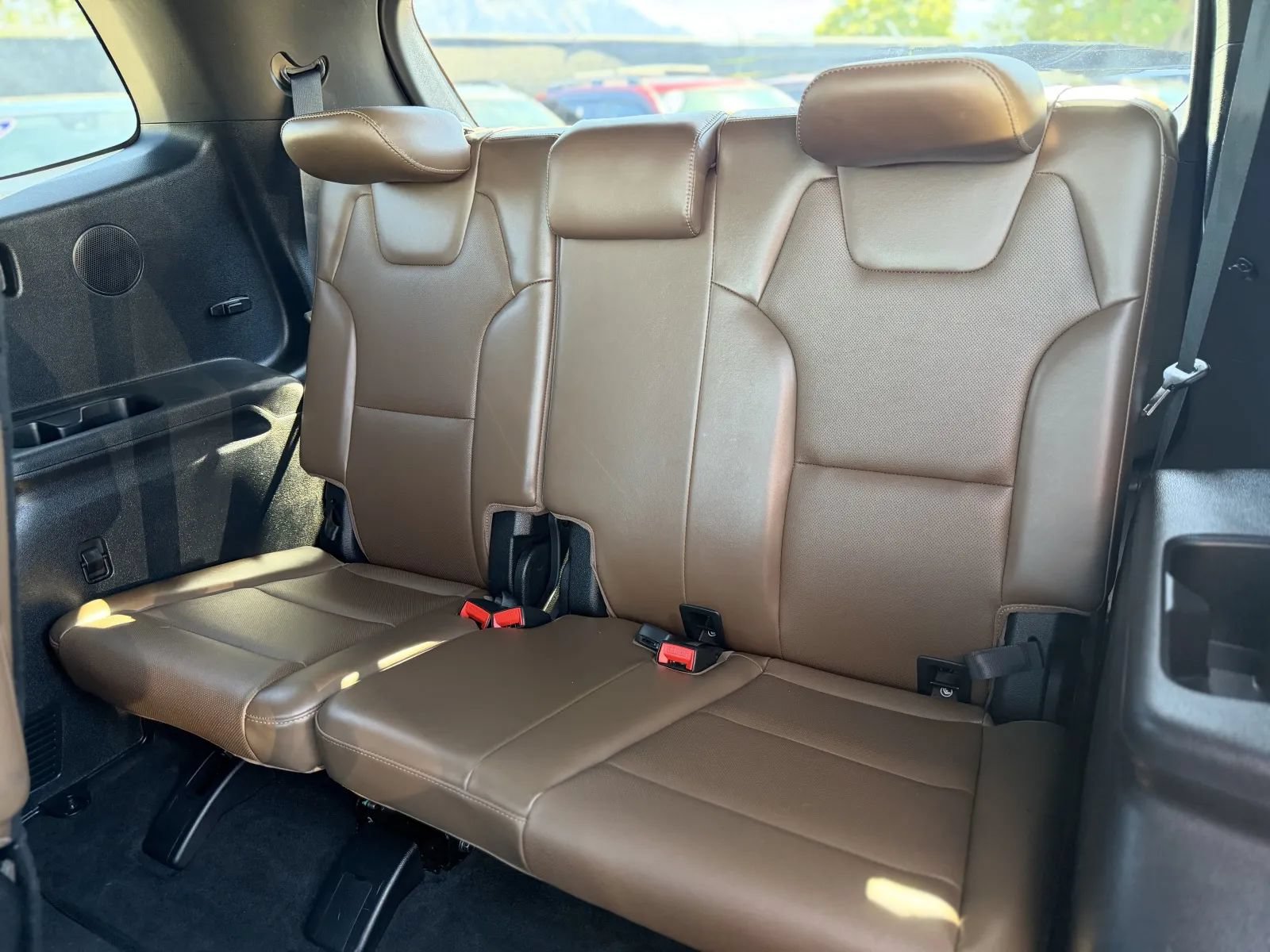 Used 2022 Kia Telluride SX w/ SX Prestige Package AWD/4WD image 17