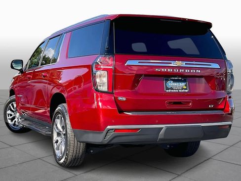 Used 2021 Chevrolet Suburban LT w/ LT Signature Package image 11