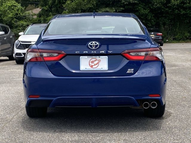 Used 2024 Toyota Camry SE AWD/4WD image 4
