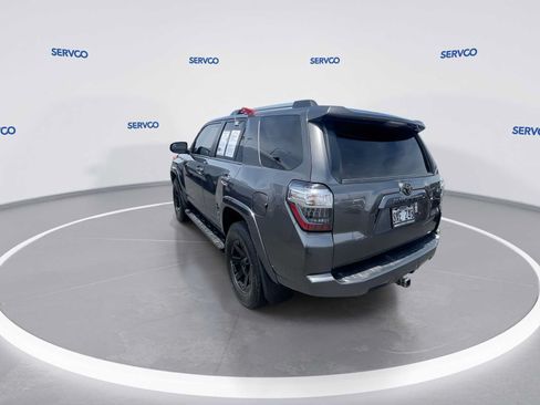 Used 2016 Toyota 4Runner SR5 RWD image 6