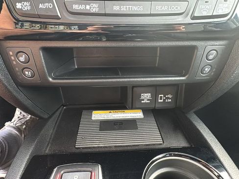 Used 2023 Honda Passport Elite image 21