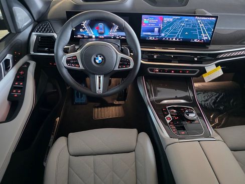 New 2026 BMW X5 M60i w/ Executive Package image 11