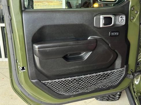 Used 2020 Jeep Wrangler Unlimited Rubicon AWD/4WD image 27