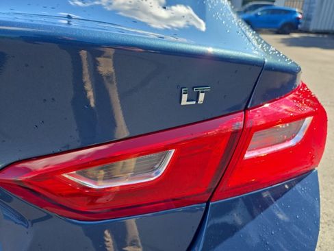 Used 2025 Chevrolet Malibu LT FWD image 17