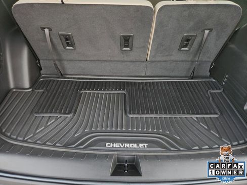 Used 2023 Chevrolet Traverse LS image 36