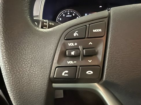 Used 2019 Hyundai Tucson SE FWD image 18
